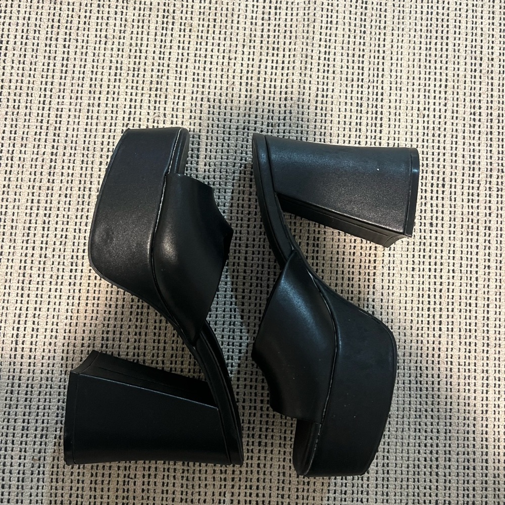 Black heels